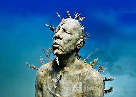 震惊！海底发现神秘人类&nbsp;疑似特异外星人(图组)